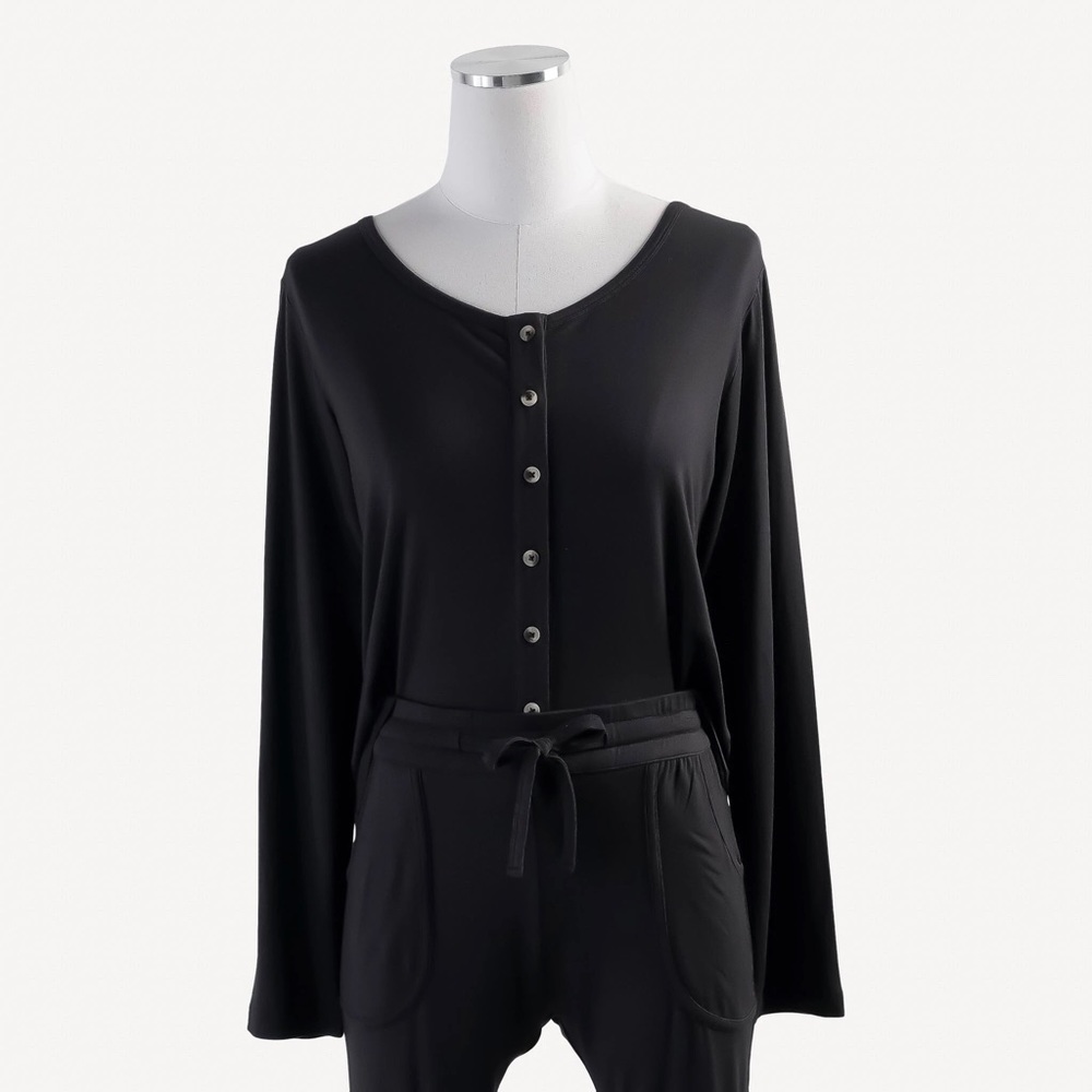 NWT kate quinn black bamboo cardigan